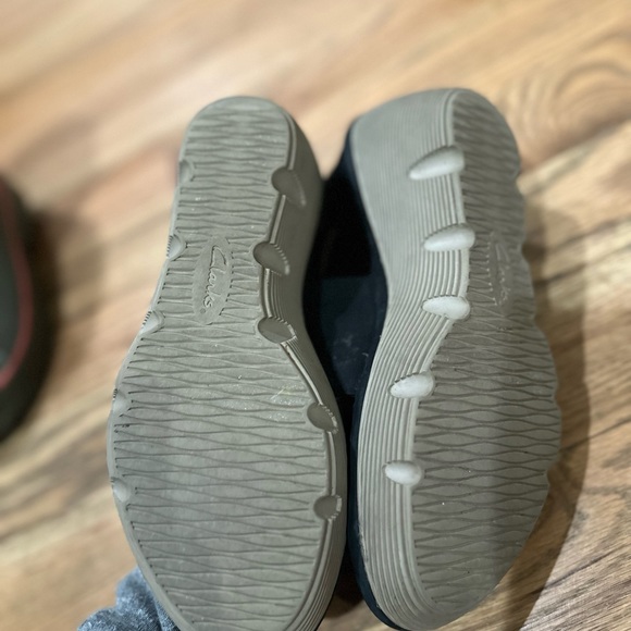 Clarks Black Wedges - Picture 3 of 4